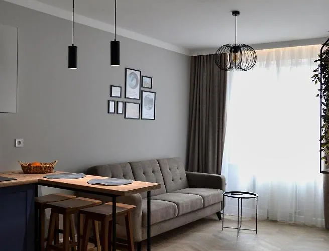 солнечная возле моря, аркадия * Odessza